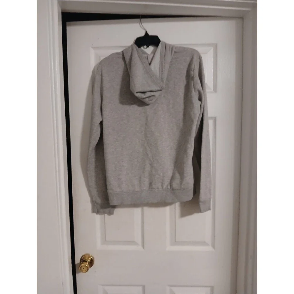 Gray Underarmour hoodie